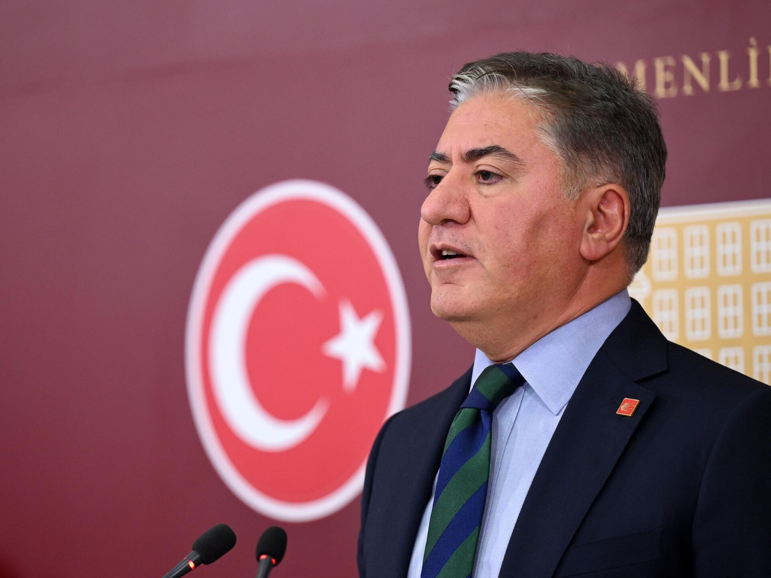 CHP'li Murat Emir'in omurgası kırıldı